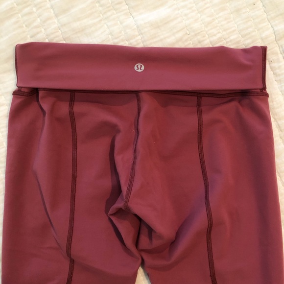 ๐ Lululemon Wunder Under Crop II Scallop 24โ - Picture 6 of 7